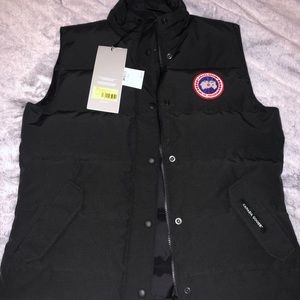 Brand New Never Worn Canada Goose Black Vest